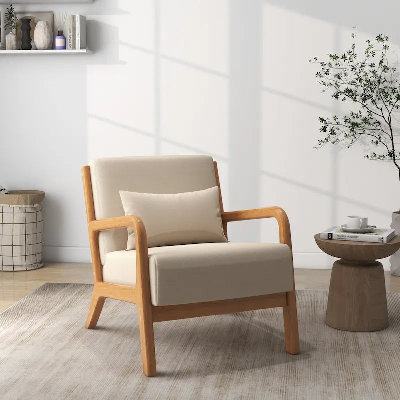 Fauteuil rembourré en tissu avec pieds en bois