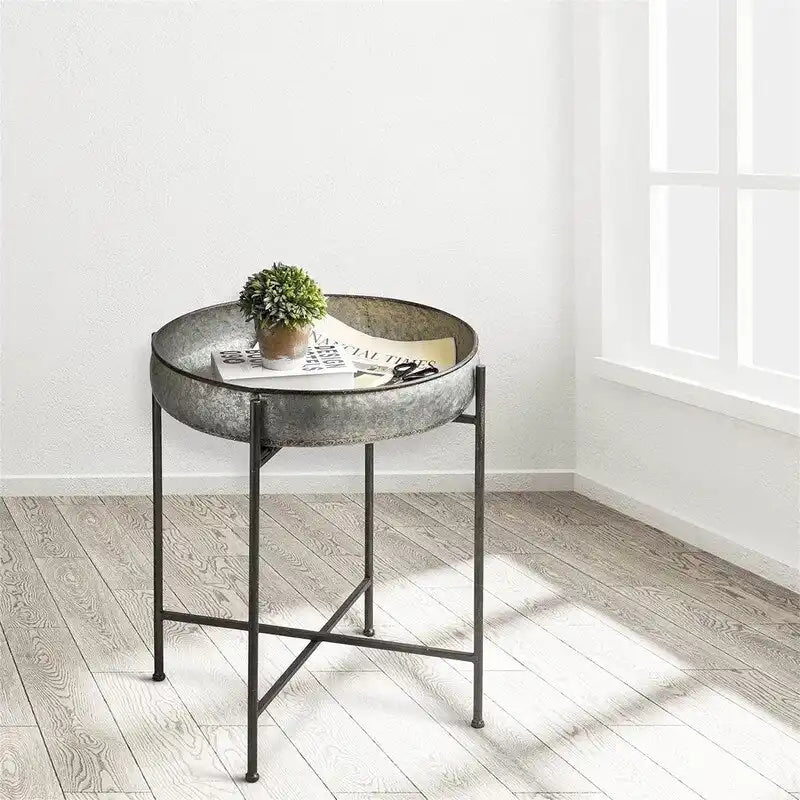 Table d'appoint ronde en métal à 4 pieds - 22,44P x 22,44L x 25,79H