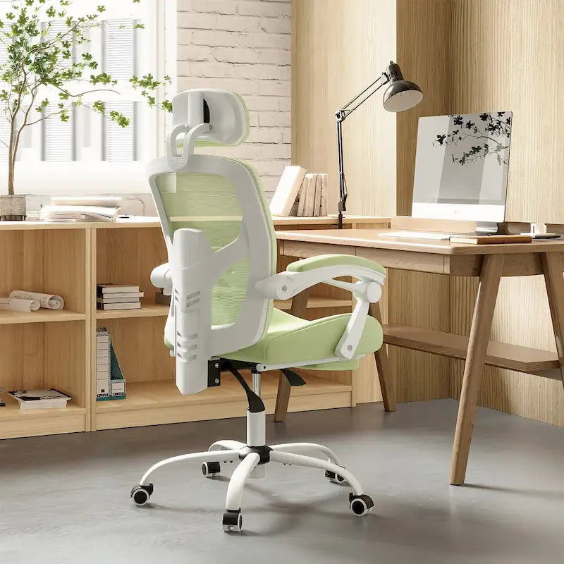 Fauteuil de bureau ergonomique à dossier haut en maille avec support lombaire et repose-pieds escamotable