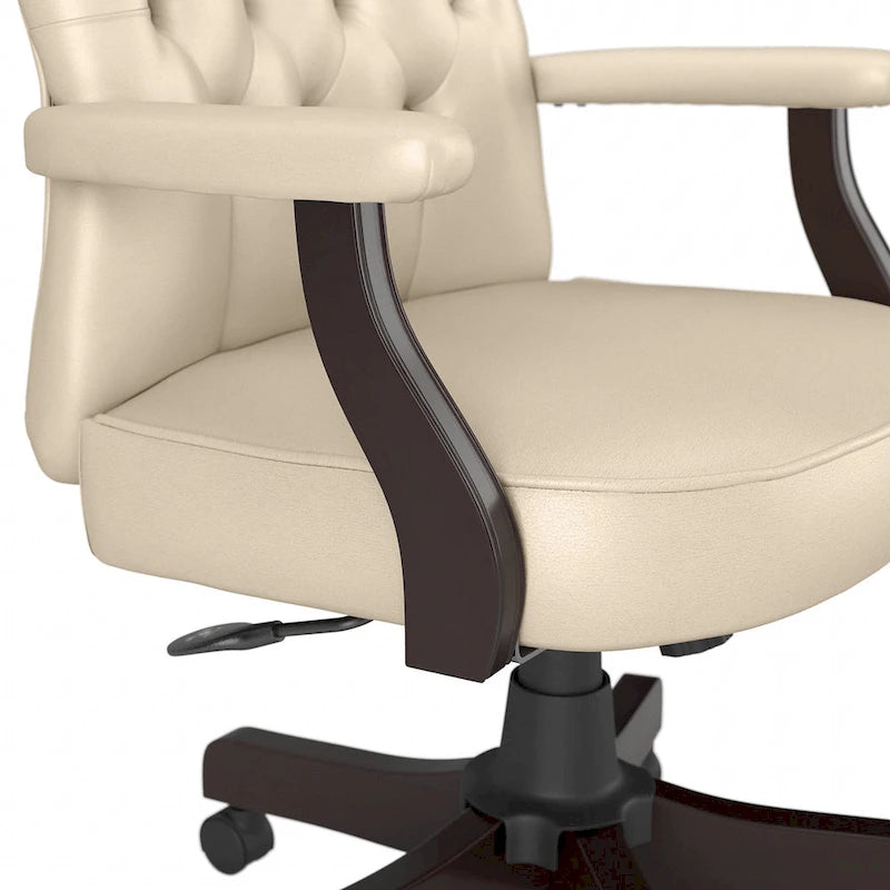 Chaise de bureau capitonnée à dossier haut avec accoudoirs