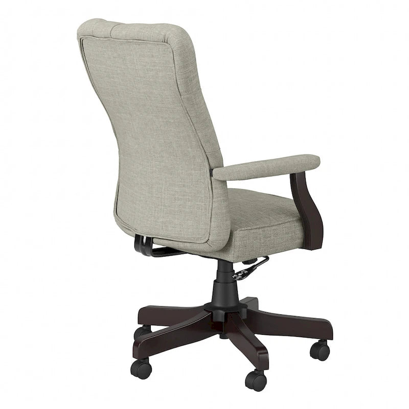 Chaise de bureau capitonnée à dossier haut avec accoudoirs